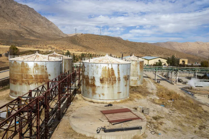 ۴۲۵ صنعت چهارمحال و بختیاری اخطار محیط زیستی دریافت کردند/ کارخانه خمیرمایه متعهد به رفع بوی نامطبوع شد
