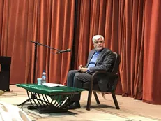 هتک حرمت‌های عاشورای ۸۸ و ۷۶ هر دو توطئه دشمن بودند/ دولت ستاره‌دار کردن دانشجو‌ها را خاتمه دهد