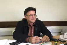 بانک مرکزی نقدینگی را سوداگرانه می‌چرخاند/ سیستم بانکی در جهت چرخاندن معاملات دست چندم است