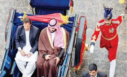 چگونه عمران خان و حزبش در دامان سعودی&zwnj;ها افتادند؟