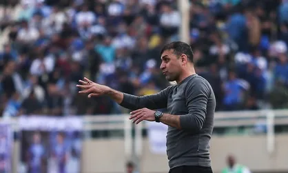 عبدالله ویسی: می&zwnj;توانستیم برابر پرسپولیس بازنده نباشیم