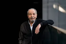 داریوش فرهنگ: مشکل سلطان را امام حل کرد! / از نقش خودم سریال گاندو دفاع می‌کنم