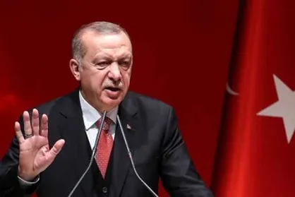 خرابی حال اردوغان در برنامه تلویزیونی و قطع برنامه