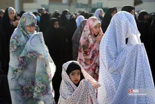اقامه نماز عید فطر در حرم حضرت معصومه (س)