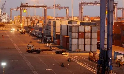 ممانعت بزرگ&zwnj;ترین اپراتور بندری هند از تحویل کانتینر&zwnj;های ایران