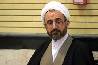 اولویت ستاد اربعین مقابله با مشکلات گرمای هوا باشد