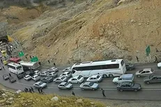 ترافیک جاده‌ای جان گرفت/ اعمال محدودیت ترافیکی در محورهای تهران-شمال