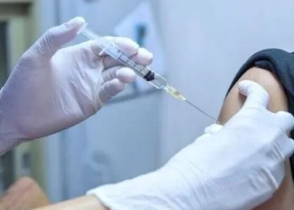 ۲۶ میلیون نفر کامل واکسینه شدند؛ مجموعاً ۷۵ میلیون دوز واکسن تزریق شده است