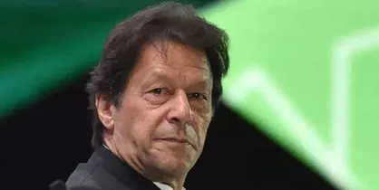نخست&zwnj;وزیر پاکستان وارد مشهد شد