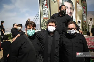 تشییع پیکر شهید مدافع حرم «رضا فرزانه»