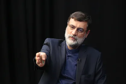 سالی یک میلیون و ۲۰۰ هزار واحد مسکن می&zwnj;سازم/ اگر ۳۰ درصد اولیای دانش آموزان از وزیر آموزش و پرورش ناراضی باشند، عزل می&zwnj;شود/ بنده سرنوشت خودم را به شورای ائتلاف گره نمی&zwnj;زنم
