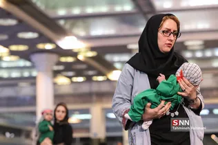 همایش شیر خوارگان حسینی در مصلای تهران