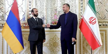 رایزنی تلفنی وزرای خارجه ایران و ارمنستان/ نگرانی امیرعبداللهیان از درگیری&zwnj;های نظامی اخیر در قفقاز