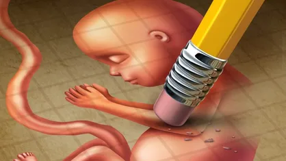 کاهش ۹ درصدی مراجعه به پزشکی قانونی برای دریافت مجوز سقط جنین