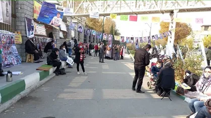 سومین روز تجمع خانواده&zwnj;های بیماران SMA مقابل مجلس