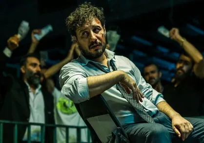 جواد عزتی: &laquo;تمساح خونی&raquo; کمدی نیست، اکشن شیرین است