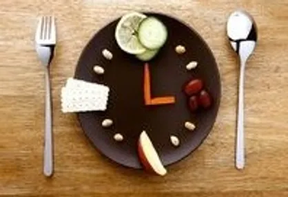 ساعات مناسب و ممنوعه برای وعده شام