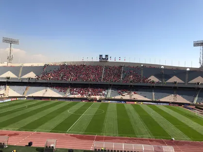 هواداران پرسپولیس در حال ورود به آزادی/ وضعیت پارکینگ ورزشگاه +عکـس