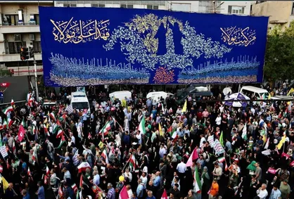 غدیر در خیابان انقلاب؛ از نقالی و سرود تا مواکب اطعام