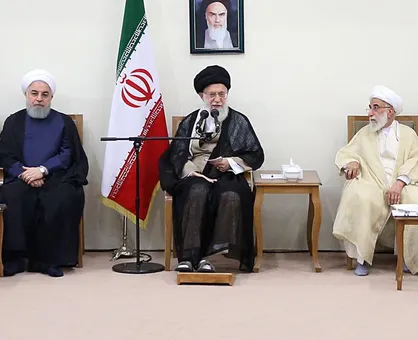 دعوا و ایجاد تشکیلات موازی با دولت اصلاح کار نیست/ مسئولان دولتی از نظرات مردم و راه حل&zwnj;های متخصصان اقتصادی استفاده کنند