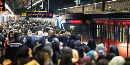 رفع اختلال در خط ۴ مترو / دلیل اختلال قطع برق حدفاصل تئاتر شهر تا توحید بوده است