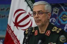 عهد می‌بندیم که با دشمنان اسلام سازش نکنیم و در برابر آنان محکم بایستیم