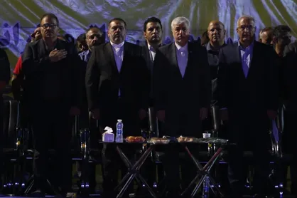 سجادی: جوانان ما تمامی امکانات ورزشی را منطبق بر استانداردها می خواهند/ جایگاه تماشاگران هم بازسازی می&zwnj;شود