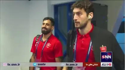 ورود بازیکنان پرسپولیس به ورزشگاه آل مکتوم دبی پیش از رقابت با الغرافه