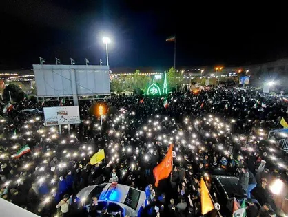 همسر شهید طهرانی مقدم در گفتگو با SNNTV: ممنون همه کسانی هستیم که زحمت کشیدند و تلاش کردند که ما امروز می&zwnj;توانیم با ابرقدرت&zwnj;ها بجنگیم/ امروز به خوانخواهی رهبر انقلاب آمده&zwnj;ایم + فیلم