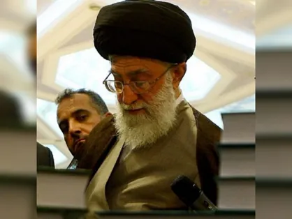 کتاب&zwnj;های رهبر معظم انقلاب در سی و پنجمین نمایشگاه بین&lrm;&zwnj;المللی کتاب تهران