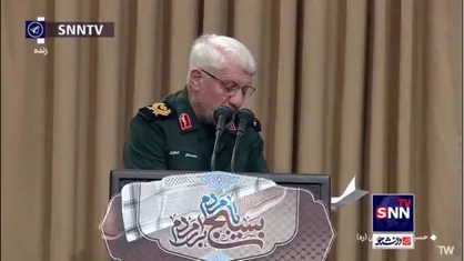 مرثیه خوانی حاج صادق آهنگران پیش از دیدار رهبر انقلاب با بسیجیان در حسینیه امام خمینی (ره)