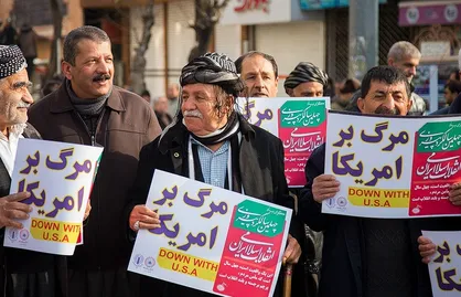 جوییش&zwnj;پرس: مرم ایران با تمسخر آمریکا، سالگرد انقلابشان را جشن گرفتند
