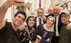 رسوایی بساز، بفروش!