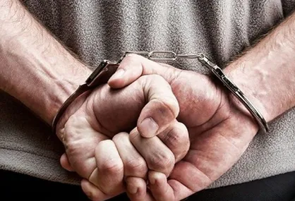 زورگیری مسلحانه از یک مادر و فرزند در مقابل درب منزل!
