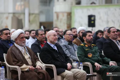 تجمع بزرگ جامعه کارگری و کارفرمایی در حرم امام خمینی (ره)
