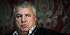 پروین:ظاهرا این بار واگذاری سرخابی‌ها جدی است/ماندن تاج و گرشاسبی ضرری ندارد
