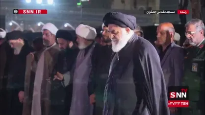 اقامه نماز صبح در مسجد جمکران توسط مردم ولایت مدار