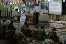 امام جمعه خاش: انقلاب اسلامی با الهام از سیره نبوی، پرچمدار وحدت است
