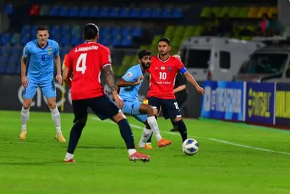 دیدار نساجی و الهلال با حضور تماشاگران
