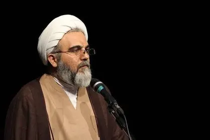 مساله نماز در غبار سیاست زدگی!