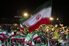 بیانیه ۶۳ نماینده مجلس خطاب به قوای سه‌گانه و نیروهای مسلح