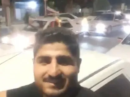 شادی مردم در لرستان در پی حمله موشکی ایران به پایگاه آمریکایی در قطر
