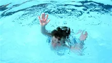 مرگ کودک ۸ ساله گناوه‌ای بر اثر غرق شدن در دریا