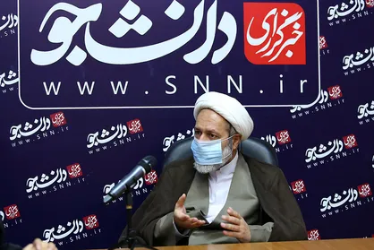 مدیران دانشگاهی در اجرای سند دانشگاه اسلامی تعلل می&zwnj;کنند! / اساتید معارفی که بر اساس این سند از چرخه تدریس حذف شدند