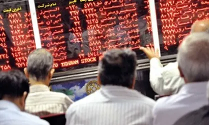 ادامه سقوط شاخص در اولین روز اردیبهشت/ آیفکس رشد کرد