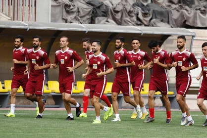 پرسپولیس همچنان در صدر، ذوب&zwnj;آهن دوم و استقلال سوم