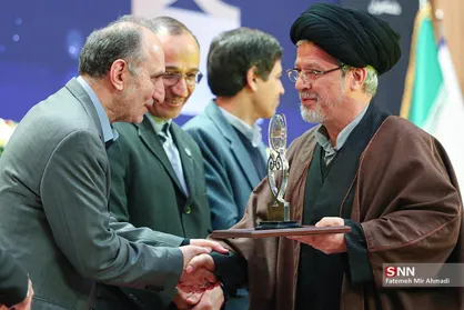 اختتامیه سی و سومین جشنواره پژوهش و فناوری دانشگاه تهران