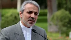 رئیس‌جمهور برای حل مشکلات کشور بارها خواستار نقش‌آفرینی سپاه شده/ روحانی روی پشتیبانی سپاه حساب باز کرده است