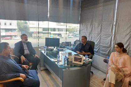 امنیت با دیپلماسی فرهنگی؛ &laquo;تلاش می&zwnj;کنیم مرز ایران و پاکستان برای تجارت امن شود&raquo;