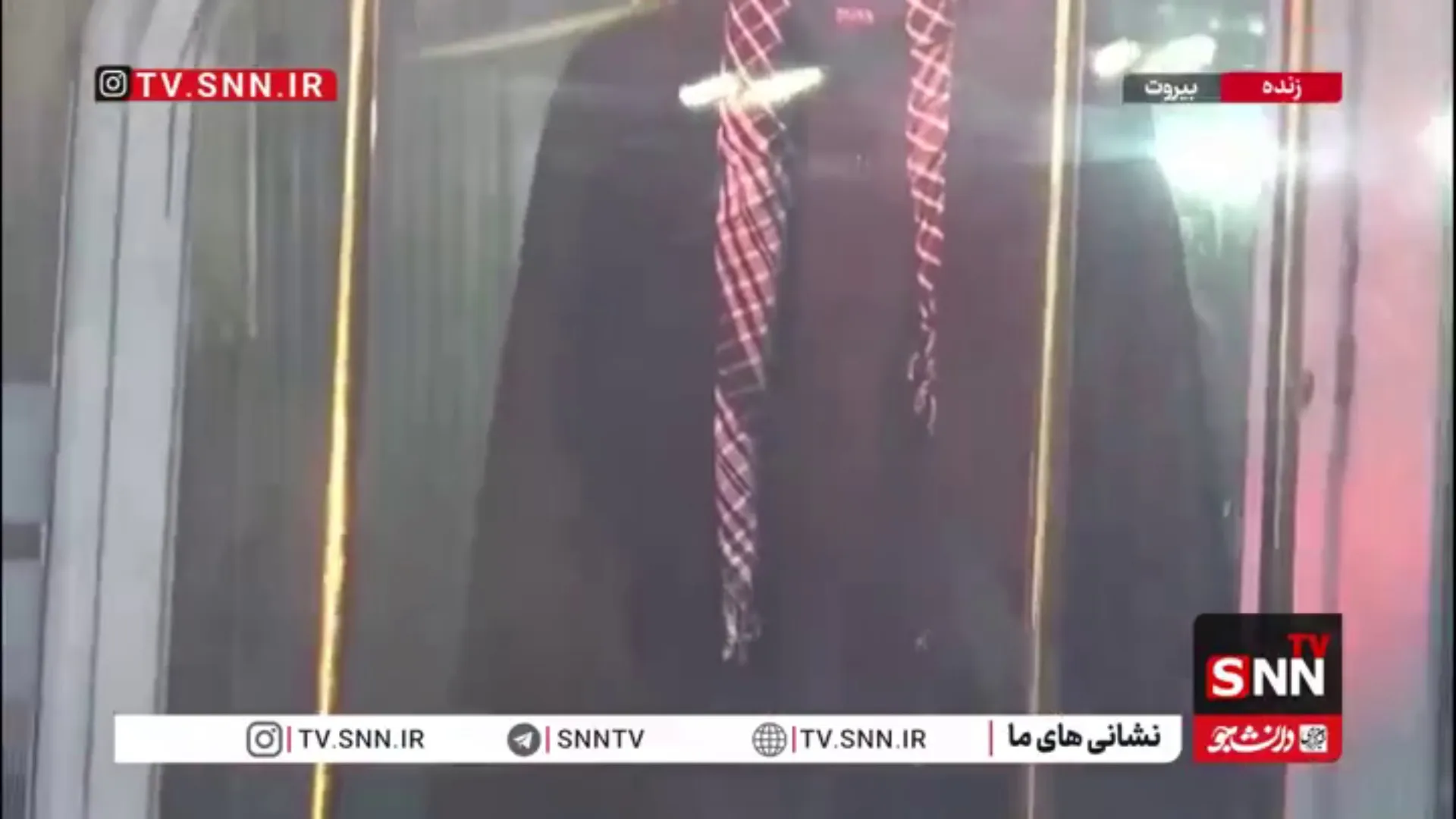 نمایی از عمامه و عبای شهید سید حسن نصرالله در مقبره ایشان در بیروت